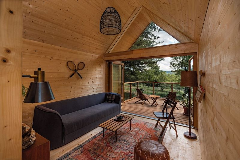 Eastwind Hotel In Windham: Scandinavian Minimalism Meets Mountain Magic