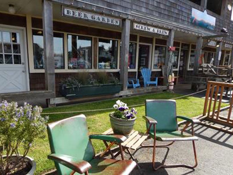 Cannon Beach Hardware and Public House: Where Tools Meet Taps