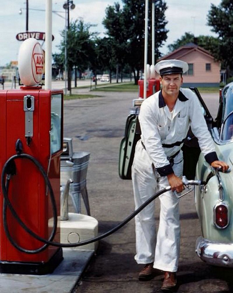 Gas Stations and Full-Service Fills