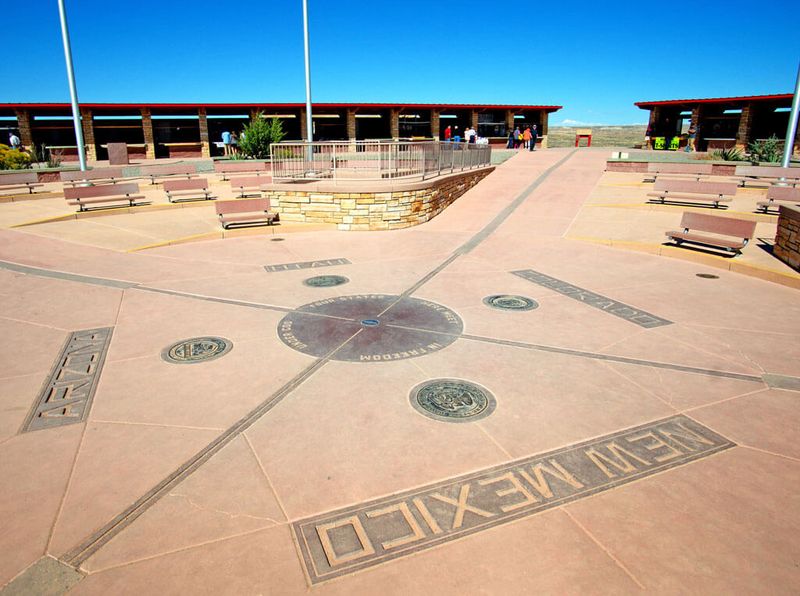 Four Corners Monument