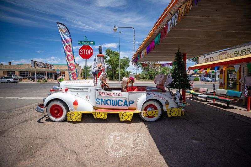 Delgadillo's Snow Cap Drive-In