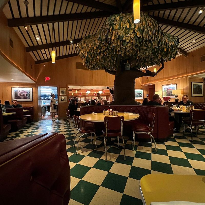 OK Cafe - Nostalgic Southern Diner
