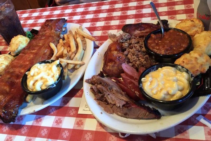 The Peddler Steakhouse: Riverside Refinement with Mountain Spirit