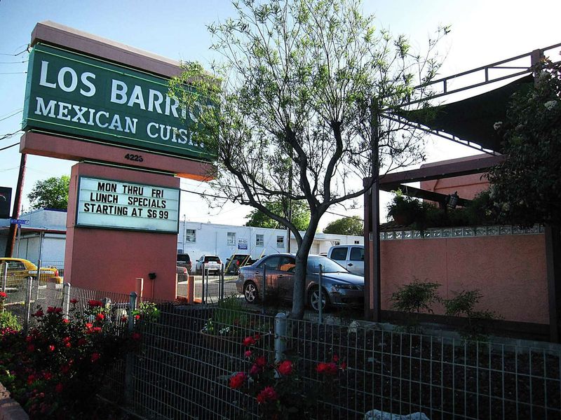 Los Barrios: Local Gathering Spot with Time-Tested Recipes