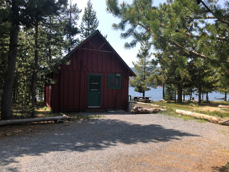 East Lake Resort Cabins: Volcanic Lakeside Hideaways in the Newberry Caldera