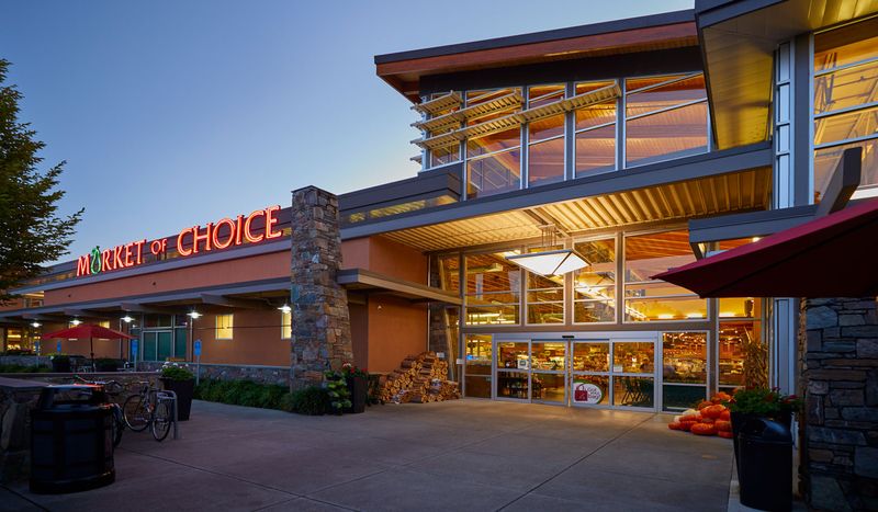 Market of Choice: Eugene's Gourmet Grocery Experience