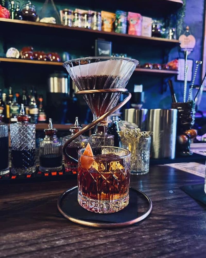 Noel's Coffee & Apothecary: Lake Tahoe's Jekyll and Hyde