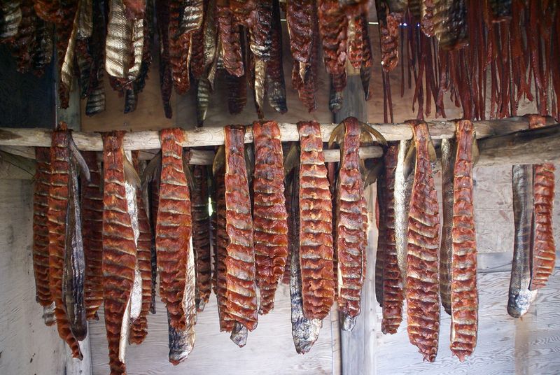 Traditional Chum: The Smoker's Delight