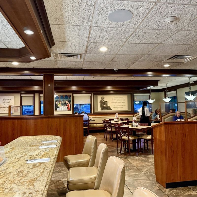 Mark Twain Diner