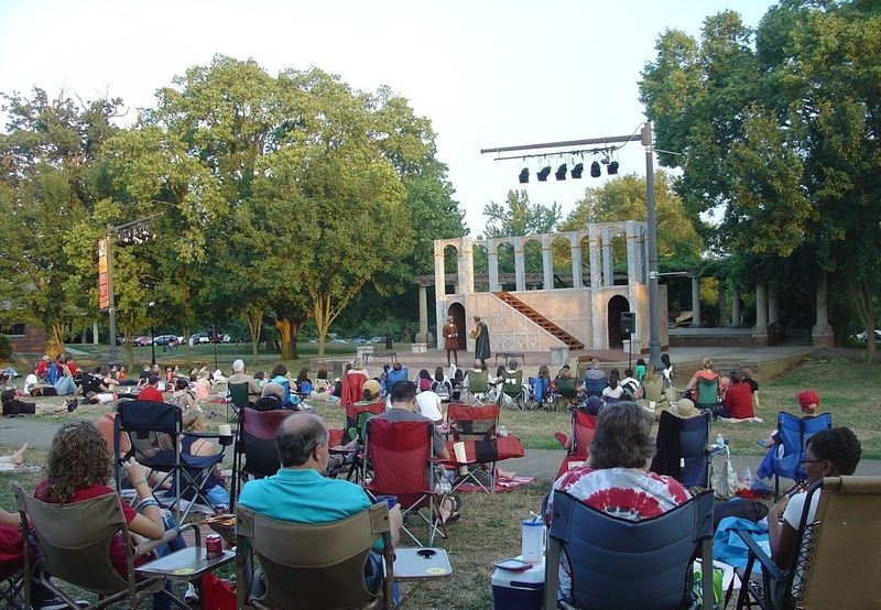 Picnic at Schiller Park in German Village