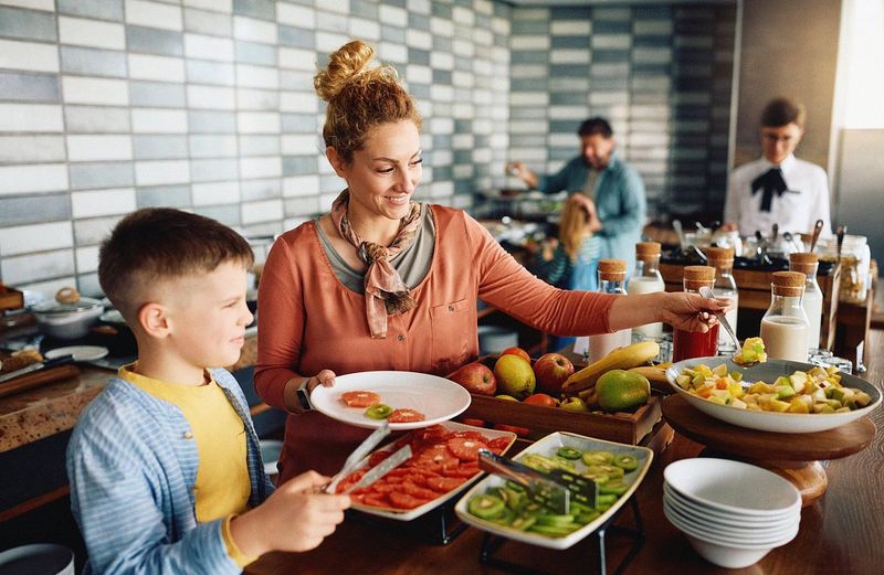 Fresh, Nourishing Food