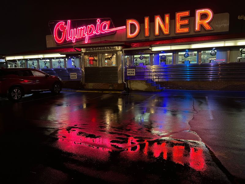 The Golden Age Of Roadside Diners