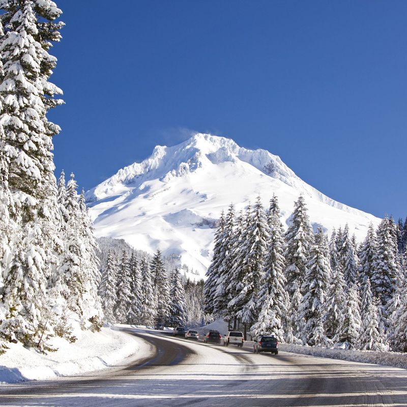 Early Mountain Dustings Expected by Late October