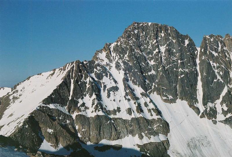 High Mountain Peaks Get Dusted First