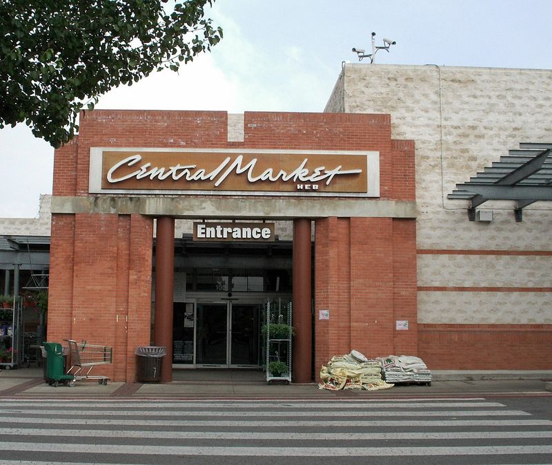 Central Market: The Gourmet Steak Paradise