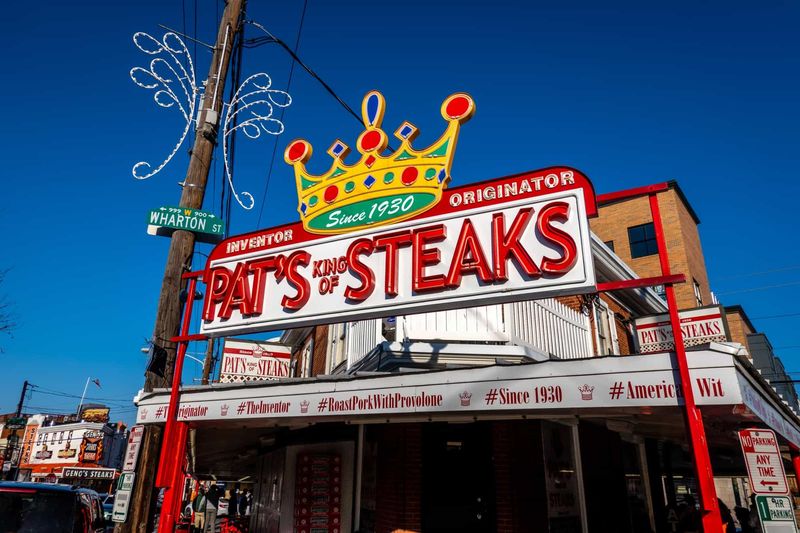 Famous Spots in the City Known for Their Cheesesteaks