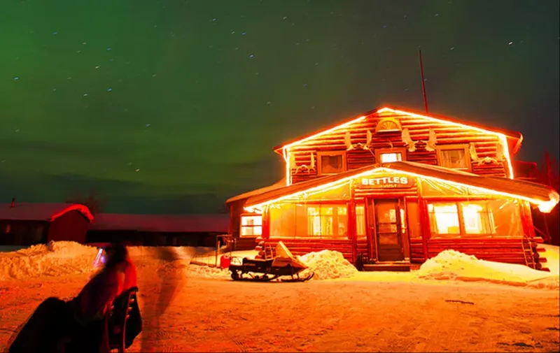 Bettles Lodge: Remote Luxury Under the Lights