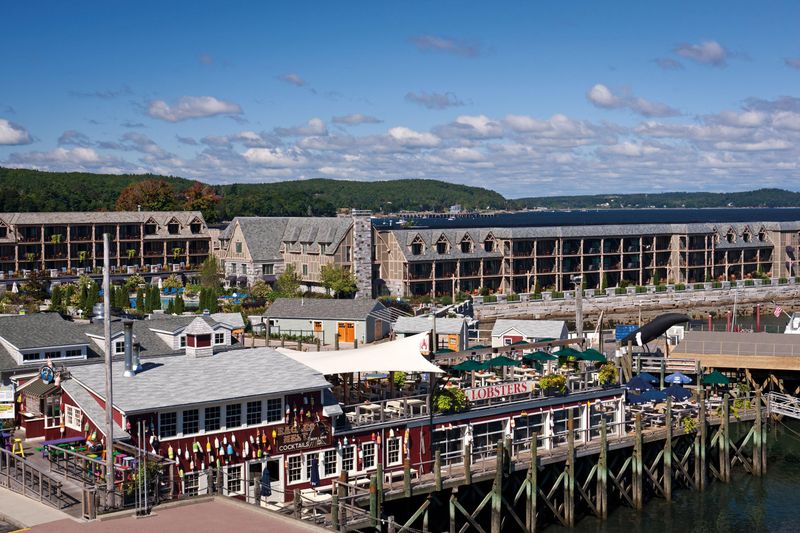 Maine Fresh Catch Market: Bar Harbor's Coastal Gem