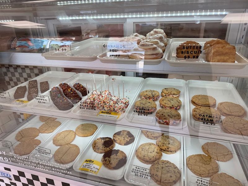Junk Food Bakery, Cocoa Beach / Brevard County