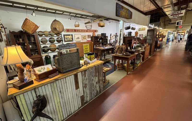 Antique Hunter's Dream Destination