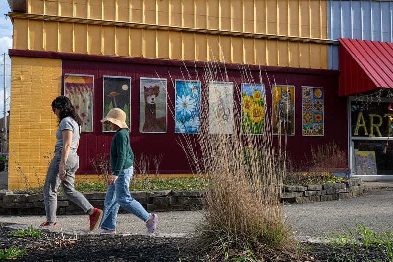 Yellow Springs: Where Artists And Nature Lovers Thrive