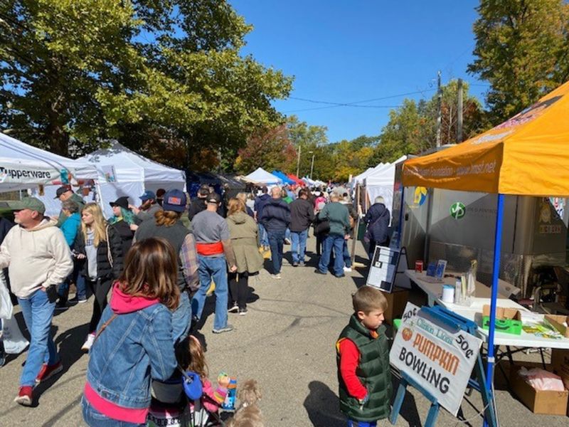 Tecumseh's Appleumpkin Festival: Harvest Celebration in Historic Downtown