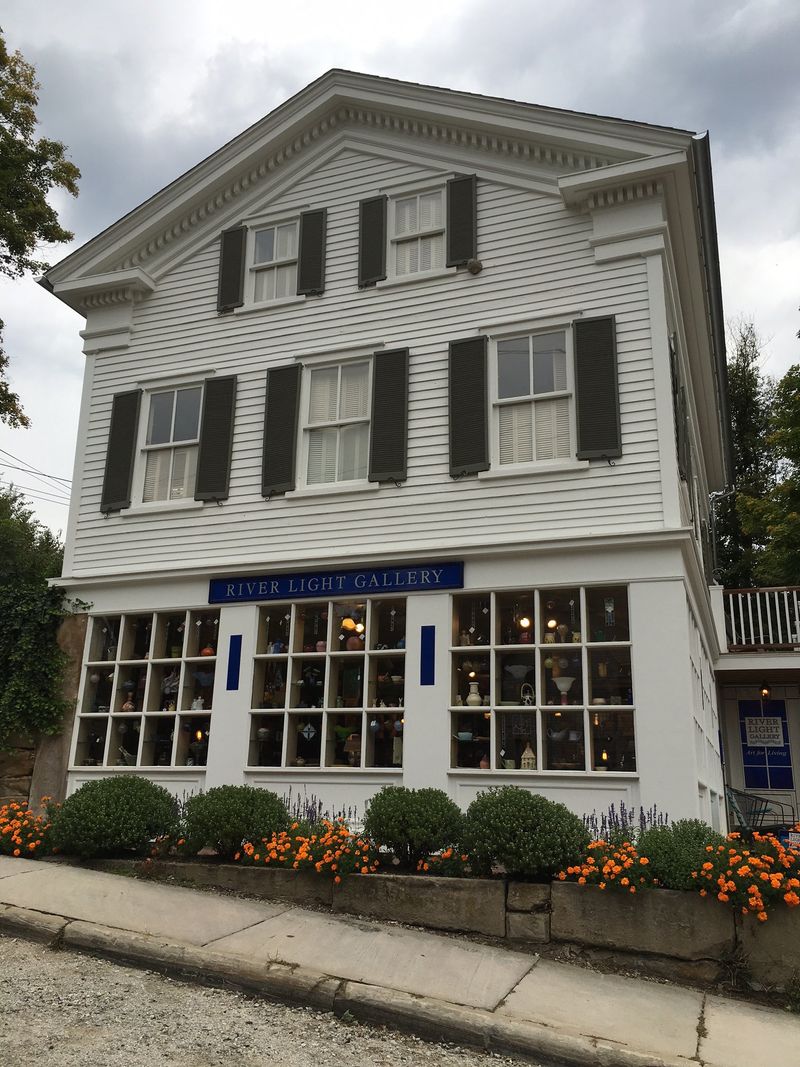 Peninsula: Gateway to Cuyahoga Valley Art and Nature