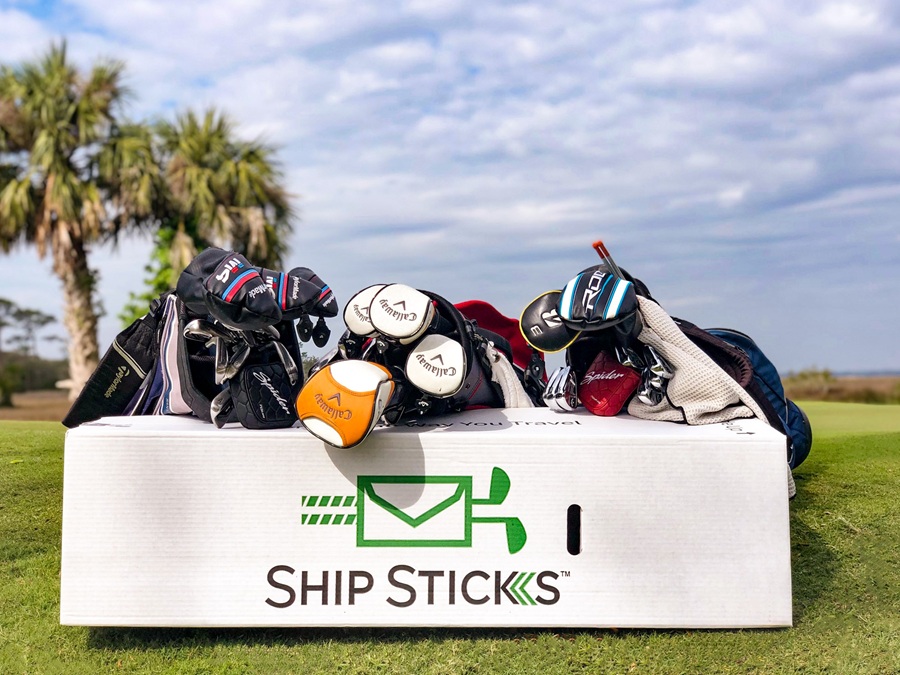 Easily ship your golf clubs and make a Scottsdale fall vacation a breeze. Photo c. Shipsticks