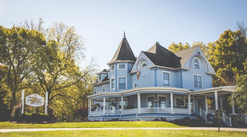 Castle in the Country Bed & Breakfast Inn