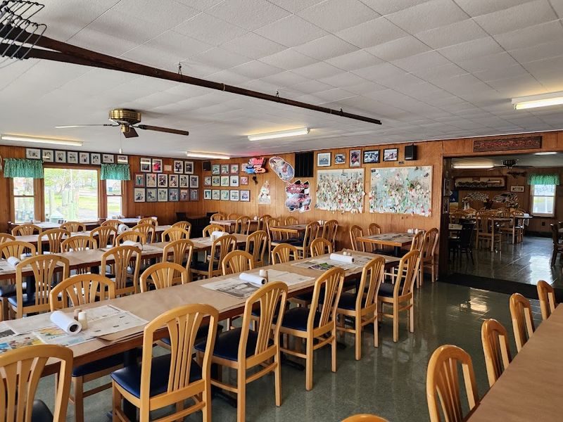 Sambo’s Tavern – Leipsic