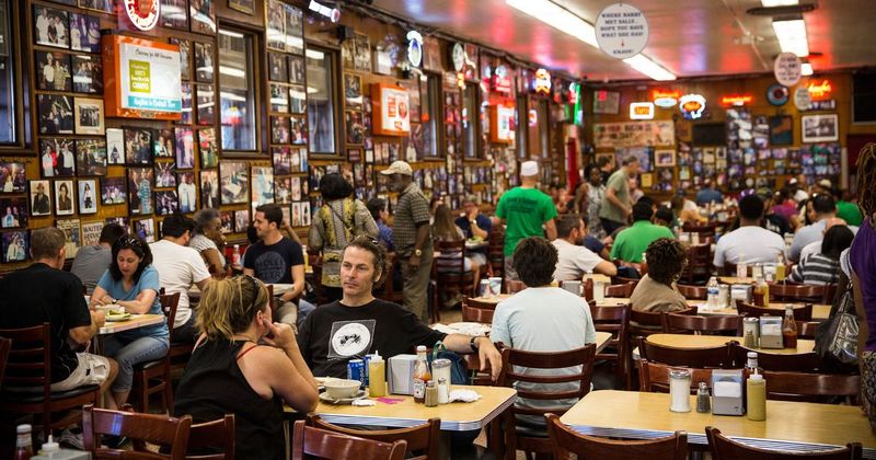 Katz's Delicatessen (Lower East Side)