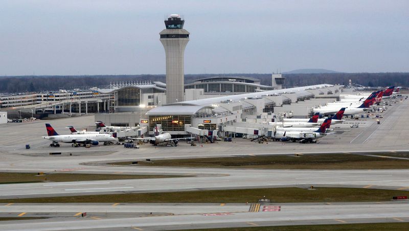 Fly from Nearby Hubs