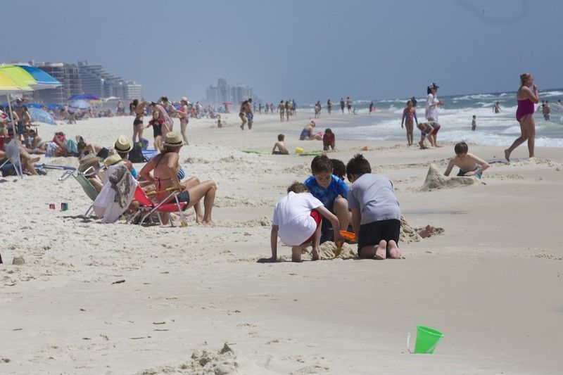 Alabama's Gulf Coast Beaches Draw Constant Crowds