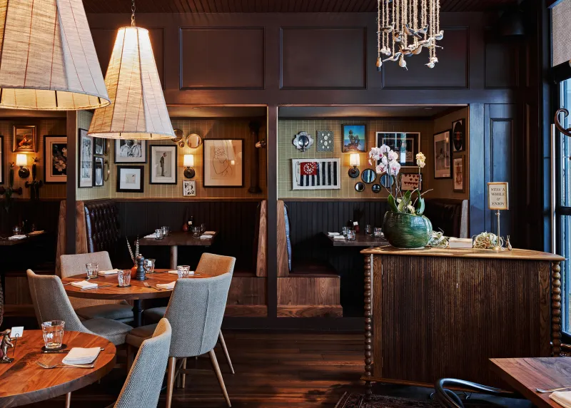 Holeman & Finch Public House
