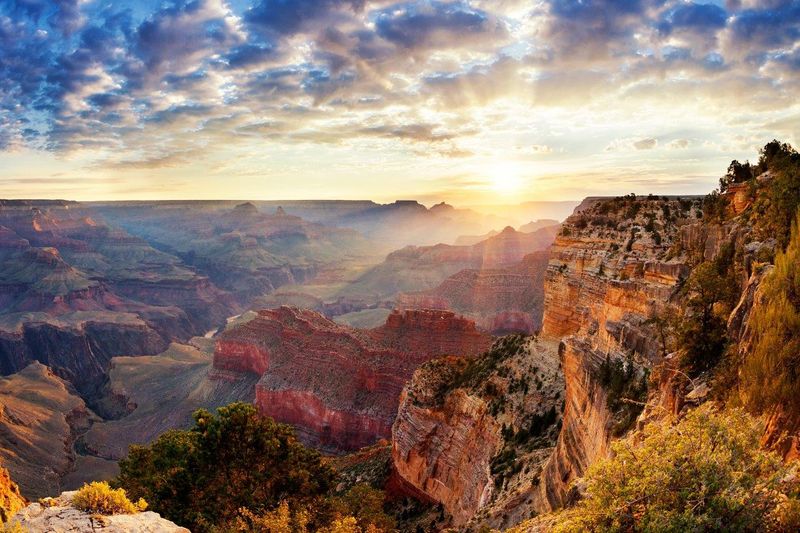 Majestic Grand Canyon Views