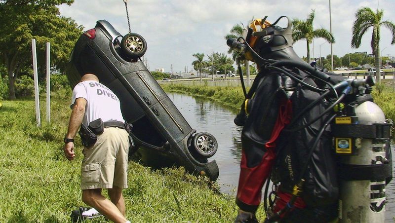 Skeleton and Submerged Vehicle Found Years Later in Boca Raton Pond