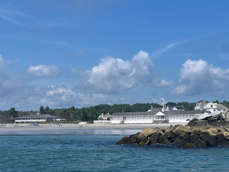 Direct Access to Kennebunk Beach