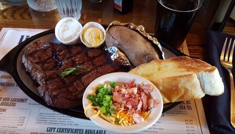Prime Rib That Earns Its Legendary Status