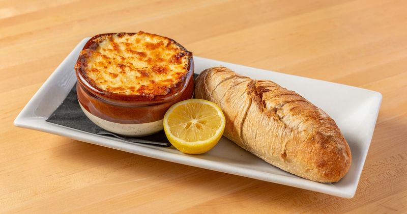 The Crab Dip That Draws Repeat Visits