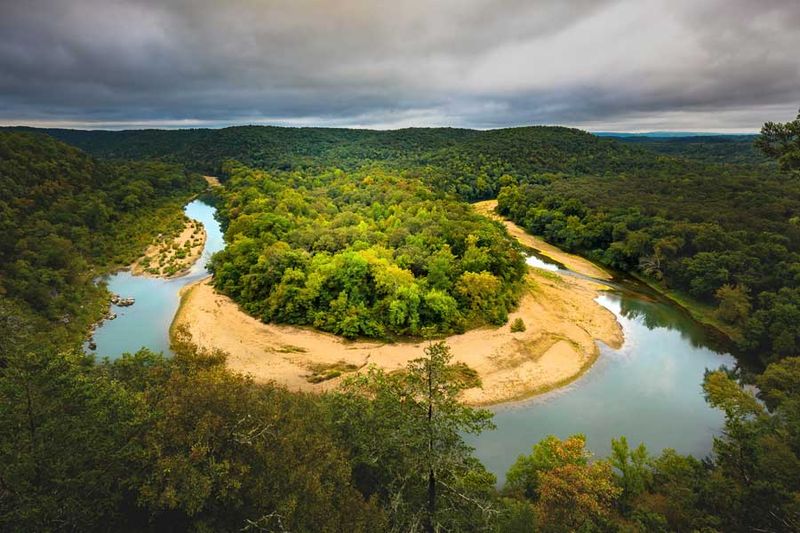 Where Southern Charm Meets Ozark Scenery