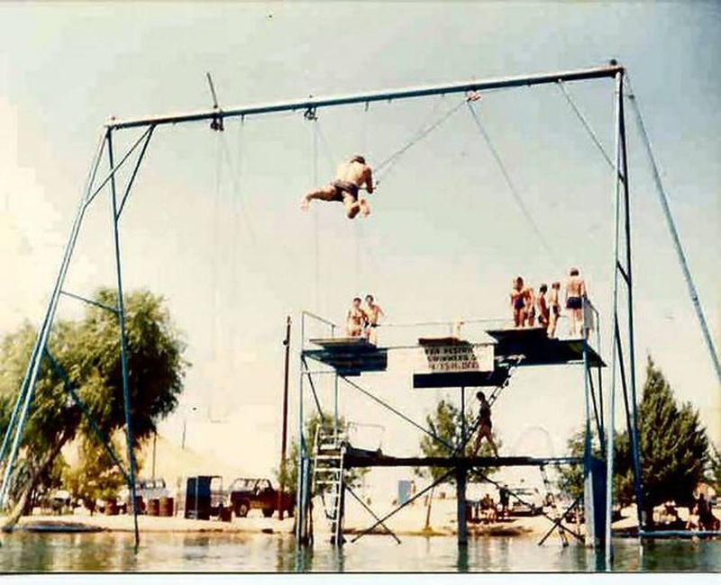 The Golden Era of Splash and Sun