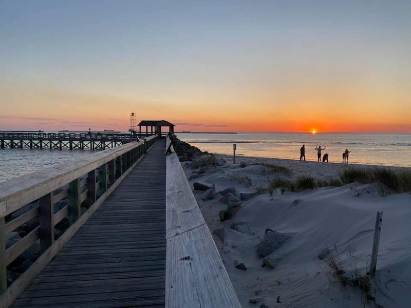 Sunsets instead of surf breaks