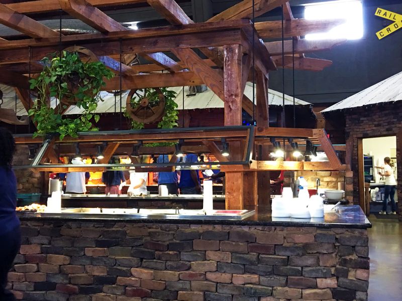 No-Fuss Casual Dining Experience