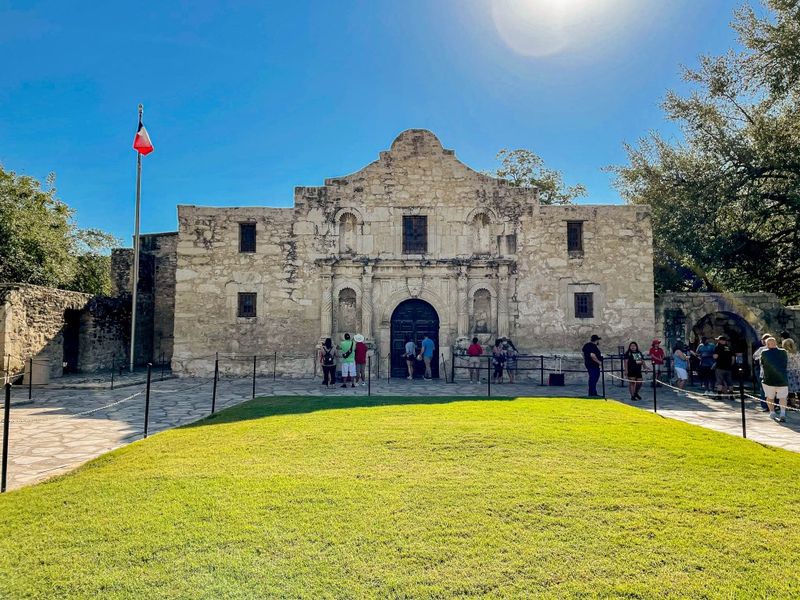 The Alamo Is a One-Stop History Lesson