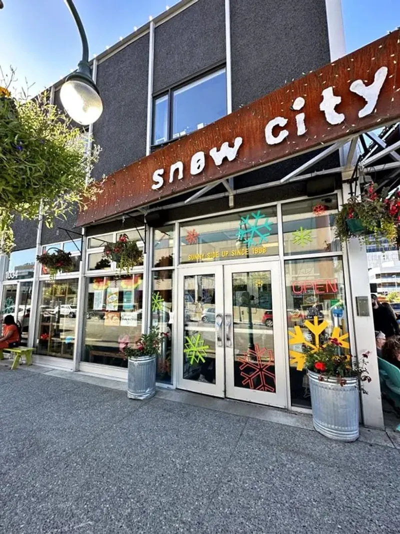 A Café Built on Local Spirit