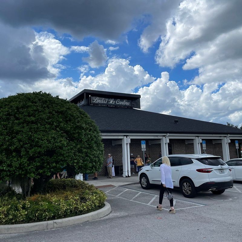 Linda's La Cantina Steakhouse