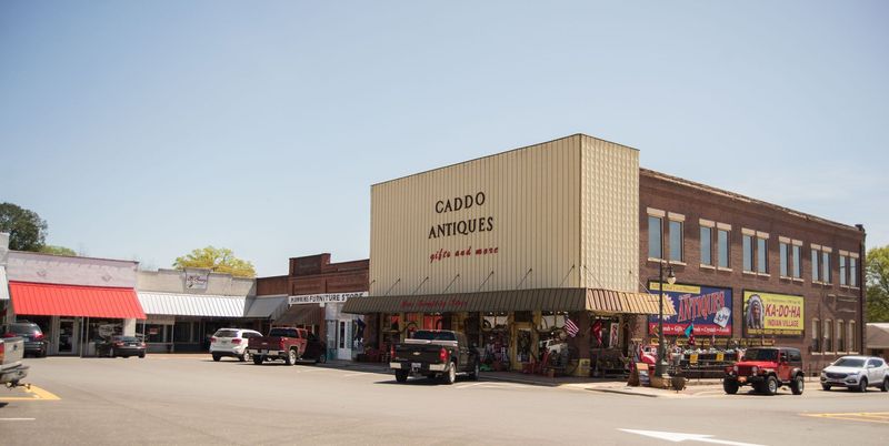 Rainbow Antique Mall