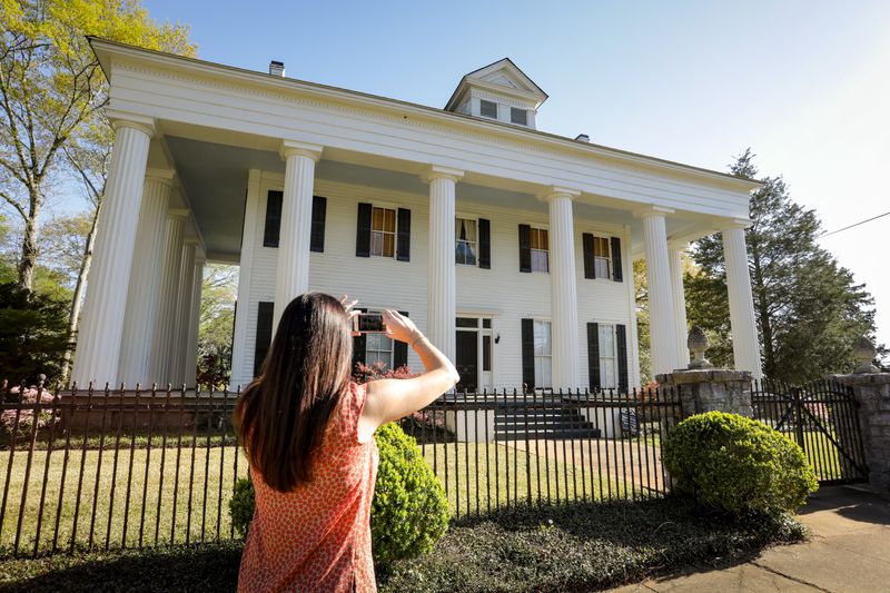 Madison - Antebellum Nostalgia Overload