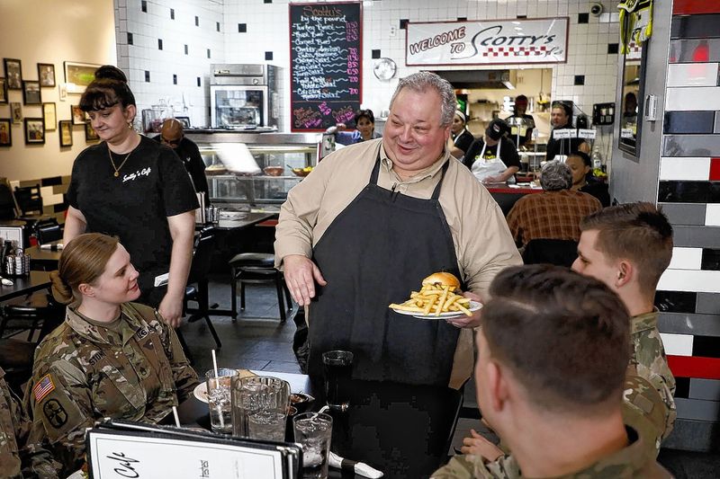 Service & Atmosphere