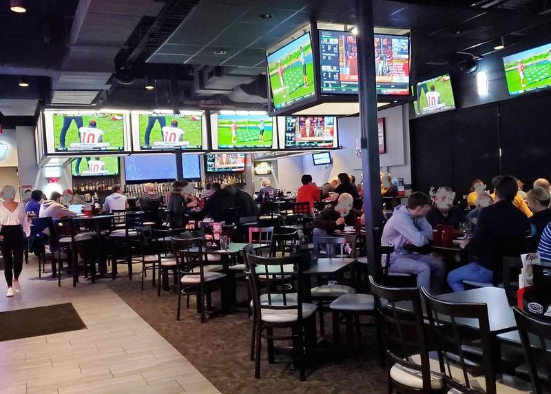 Addy's Sports Bar & Grill